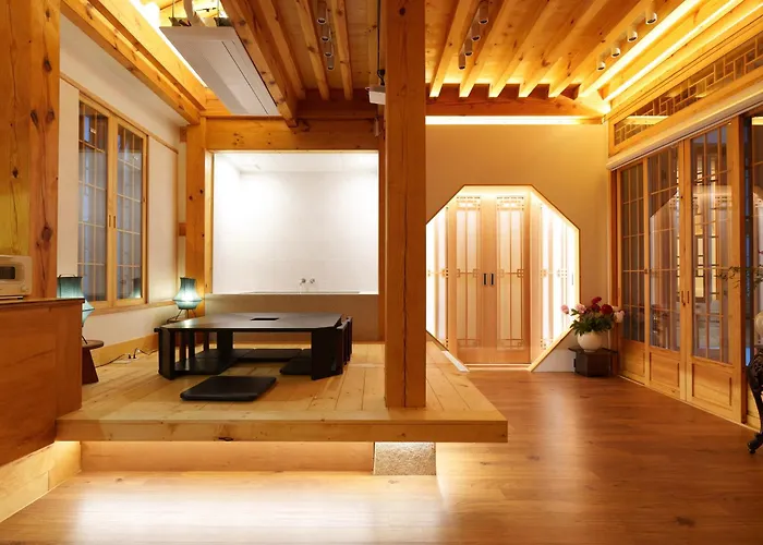 Awik Hanok