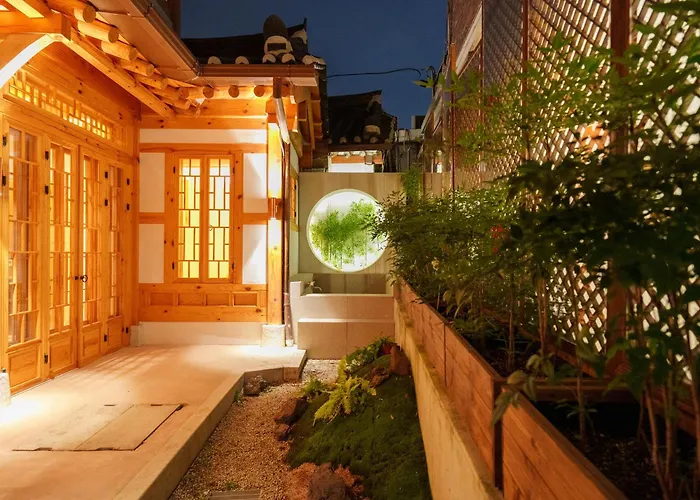 別荘 Awik Hanok
