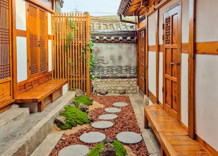 Awik Hanok 別荘 *