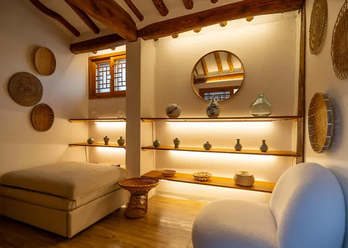 別荘 Awik Hanok