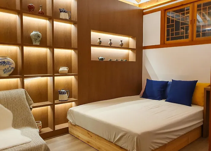 Awik Hanok * ソウル特別市