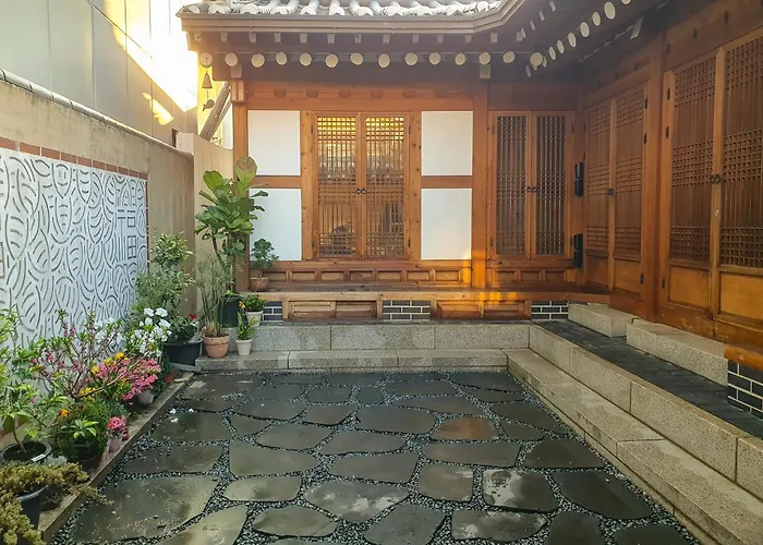 別荘 Awik Hanok