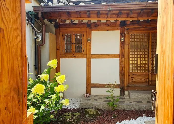 Awik Hanok